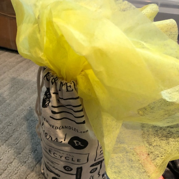 Candle - Picture 3 of 3